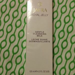 Gentle  cleansing milk